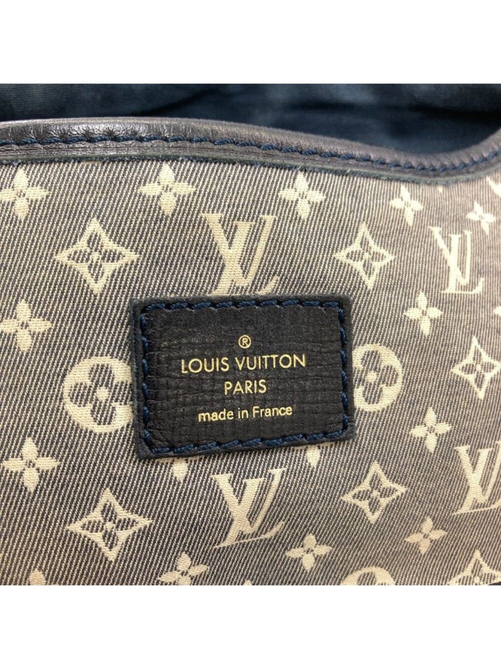 Louis Vuitton Saumur PM Shoulder Bag Canvas - Picture 7 of 15